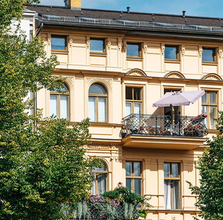 Immobilienmakler taxera Immobilien- und Sachverständigenbüro