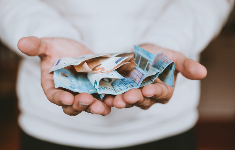 Immobilienmakler Gehalt: Wie viel verdient man als Makler?